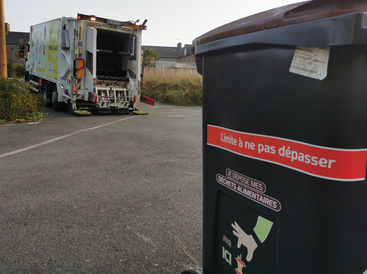 SMICTOM VALCOBREIZH tweet media