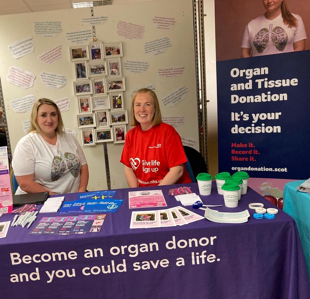 Our Tissue donor coordinator Ali Reed and SNOD Julie booth 💕♥️

Raising awareness for organ and tissue donation at the community well being day in Falkirk yesterday. 
#organandtissuedonation #tissuedonation