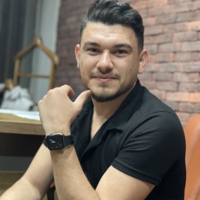 HsynSakr's tweet photo. #YeniProfilResmi https://t.co/s91QYY1lVp