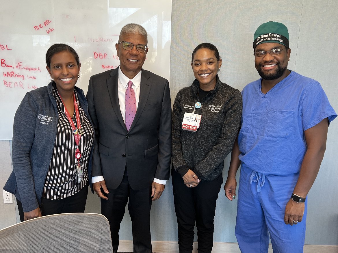 I had the honor of meeting Pediatric Anesthesiologist Dr. Nichols! We discussed our own journeys , but more importantly, ways to continue progressing the number of UIM students in medicine. So amazing. Thank you @StanfordPeds & @LahiaYemaneMD for the opportunity! #Representation