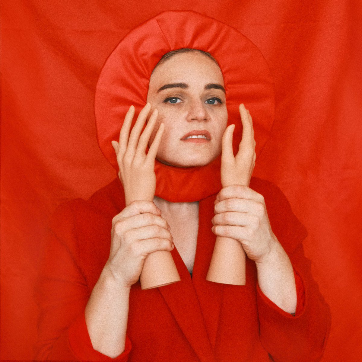 The Screenshots tweet media