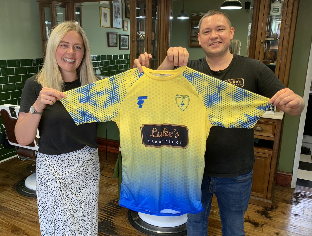 Pleased to report that in @JoshPlows absence, Louise & Kurk were impressed with the new @FarrellysSport kit & we’re delighted @LukesBarbers are continuing their valued support for our u18 team who are competing in the @LIFLU18s this coming season 🟡🔵⚽️