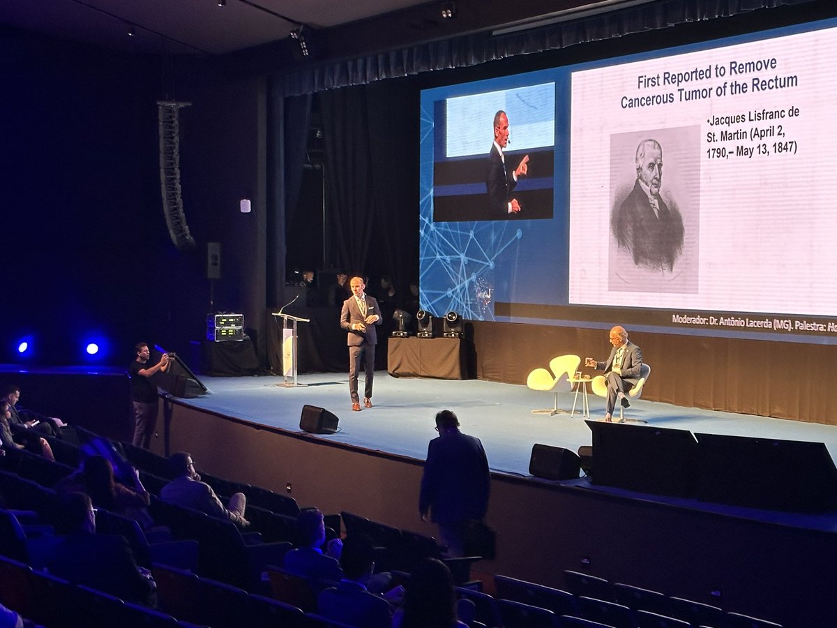 SamAtallahMD's tweet photo. Scott Steele giving a ted_talk level overview of #rectalcancer at the 71st Brazilian #Colorectalsurgery Congress @ScottRSteeleMD @R_Perez_MD @pakotze @ASCRS_1 @DCRjournal @SWexner https://t.co/qfKKqSXxYE