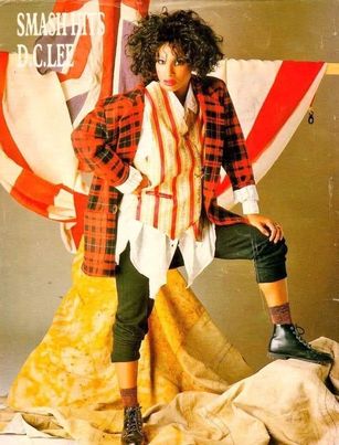 #throwbackthursday anyone? Taken for a feature in the legendary #smashhits magazine - and giving some serious #80s fashion!! I love it! Enjoy the sunshine everyone 🌞🌞😎 Cont 👇