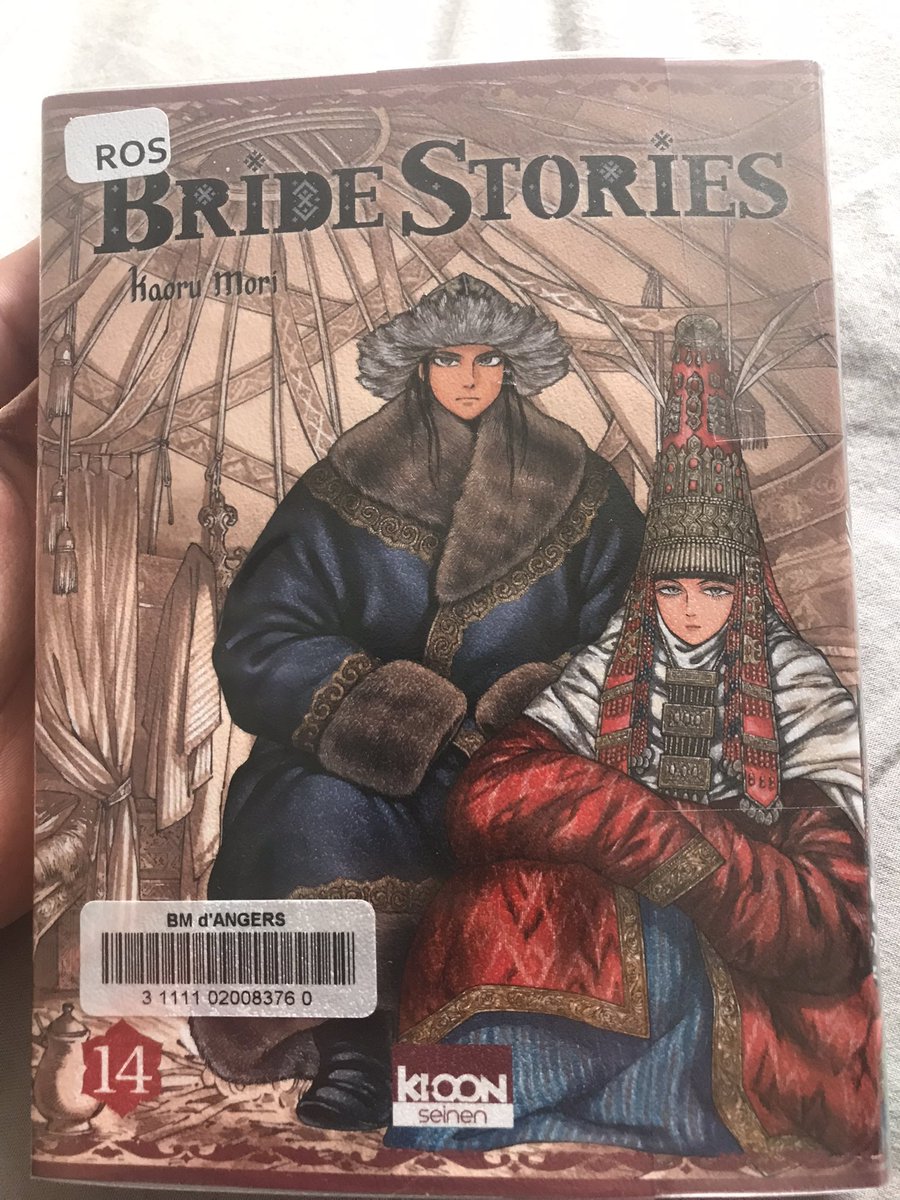 TheOtaking's tweet photo. I love A Bride's Story so much. Kaoru Mori is one of the best mangaka out there. There is like only one volume released each year, but her drawings are so detailed and beautiful, I understand why she takes so much time. 
It's a must-read!!! https://t.co/abpIaAAyR5