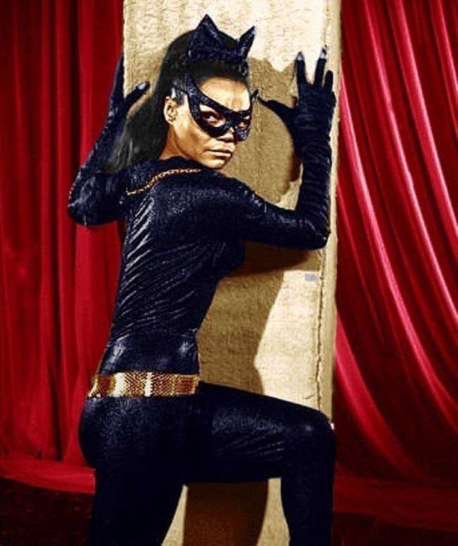 Harris94Vinnie's tweet photo. As it’s #SexySeptember , I had to include a sexy character across comics, tv and films. And that character is the delightful and stunning Catwoman. https://t.co/5iq15RCv0t