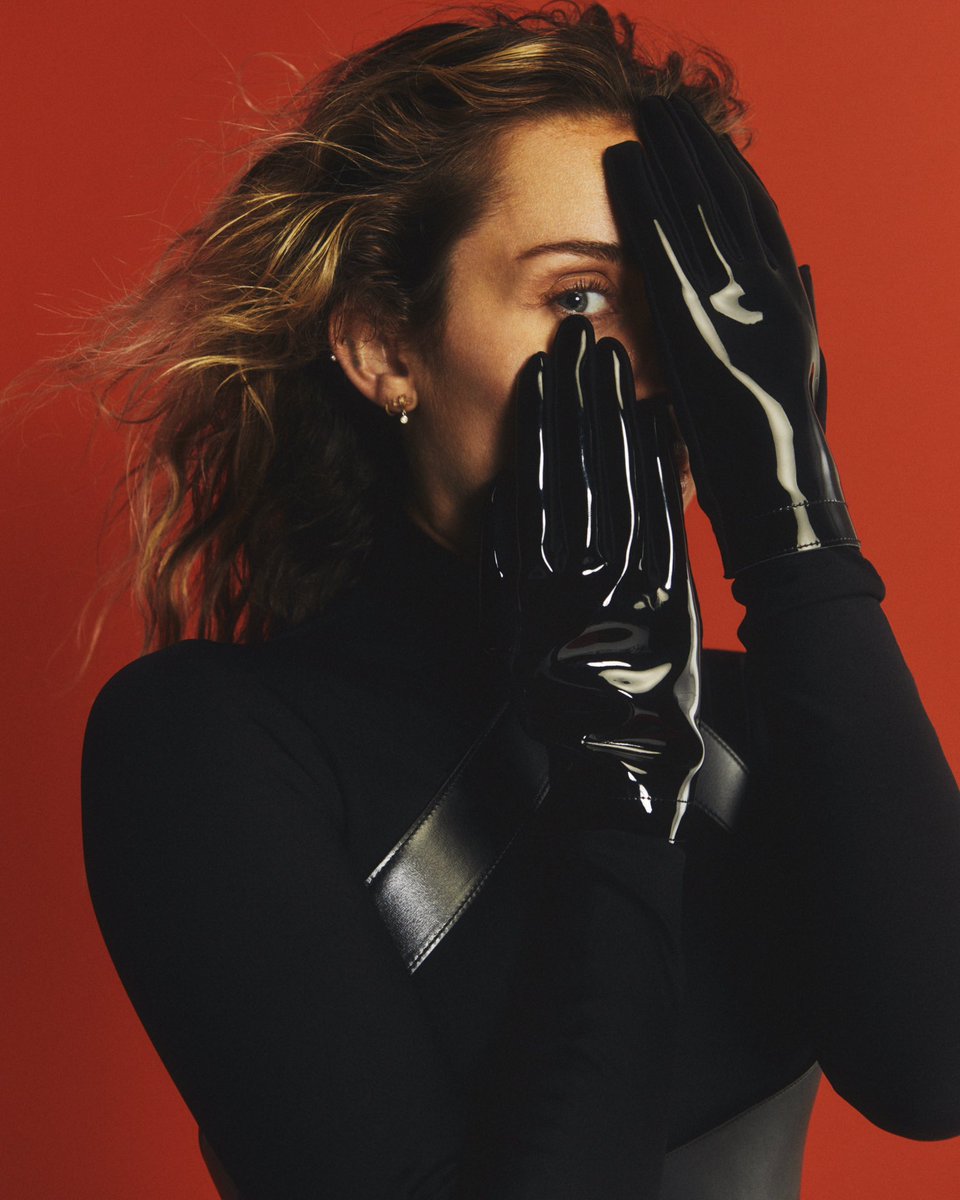 MileyCyrus's tweet photo. USED TO BE YOUNG. OUT NOW. https://t.co/6LSp6qqbX8