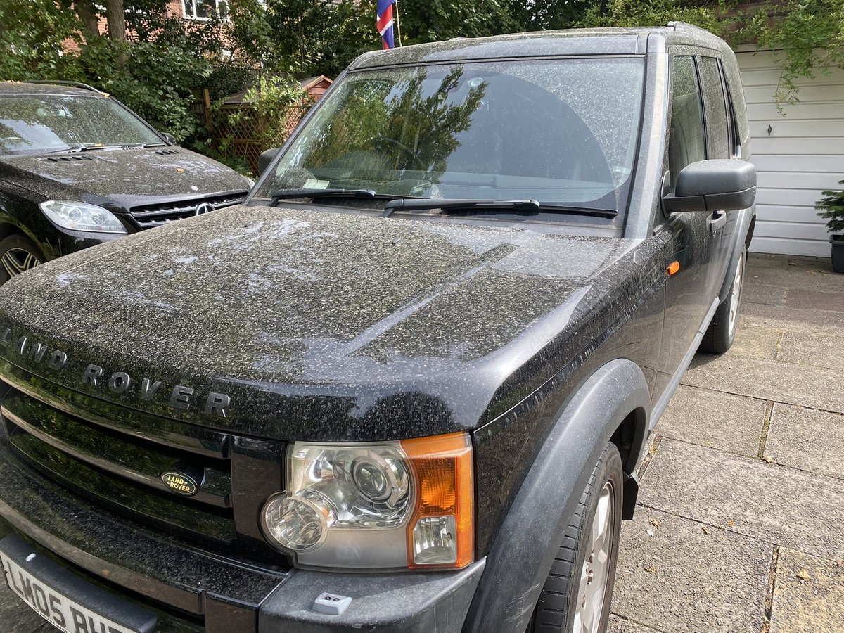 Tshearwood's tweet photo. @andycrane64 On days like today, I do wonder why I keep buying black cars. https://t.co/XD2PtMTKyo