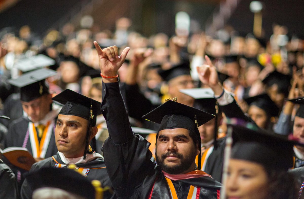 UTEP's tweet photo. Big news: UTEP has been ranked No. 1 in Texas -- and 20th nationally -- for social mobility by @WSJ. The journal ranks colleges by how much they help lower-income students secure high-paying jobs while minimizing cost of attendance. 

https://t.co/2lvf40A2Yv https://t.co/8cRwNwlk2d