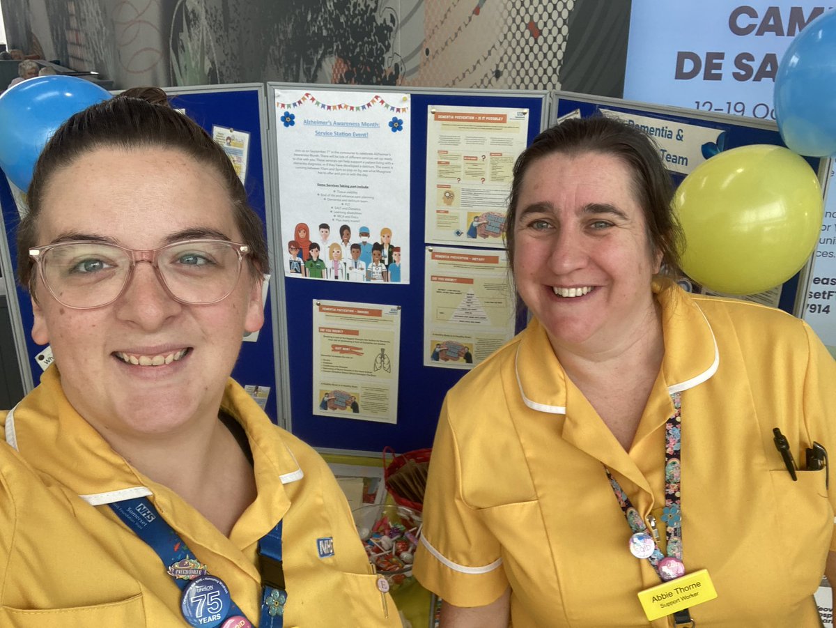 Emily Hitchens tweet media