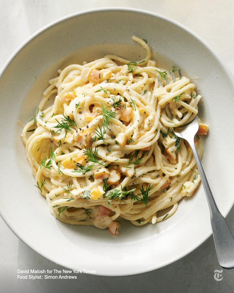 nytimes's tweet photo. "I made this last night for dinner, and had leftovers, so I brought it to work for lunch, and it's one of those dishes that improves overnight!"

Meyer lemons add complexity to this simple weeknight pasta. https://t.co/Gmg5BDFPB9 https://t.co/0x9x0zhpYq