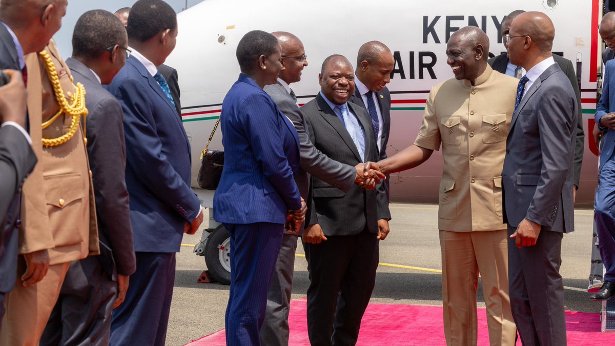 WilliamsRuto's tweet image. Africa has a huge potential in the agricultural space to exploit. We must step forward, join hands and put to use the untapped resources that we have — including the enormous arable lands and favourable weather.