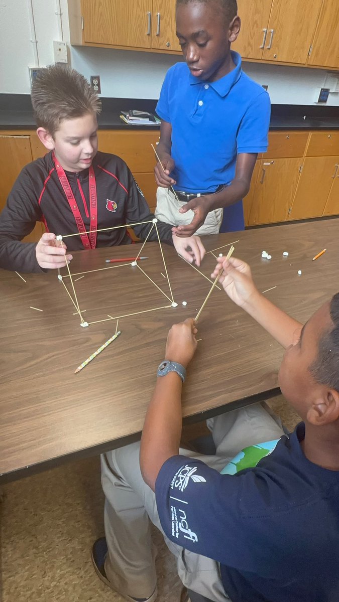 Explore_Johnson's tweet photo. Focused, building, designing, and thinking! https://t.co/mCHnqN6x3b