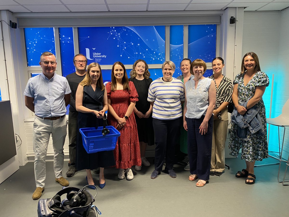 NaomiCDavidson's tweet photo. Thank you to @LynseyHollywood and colleagues from @UlsterBizSchool for hosting @FSAinNI this morning and arranging such an informative session. We especially enjoyed touring the facilities which included the VR lab. https://t.co/f5w9N9EXze