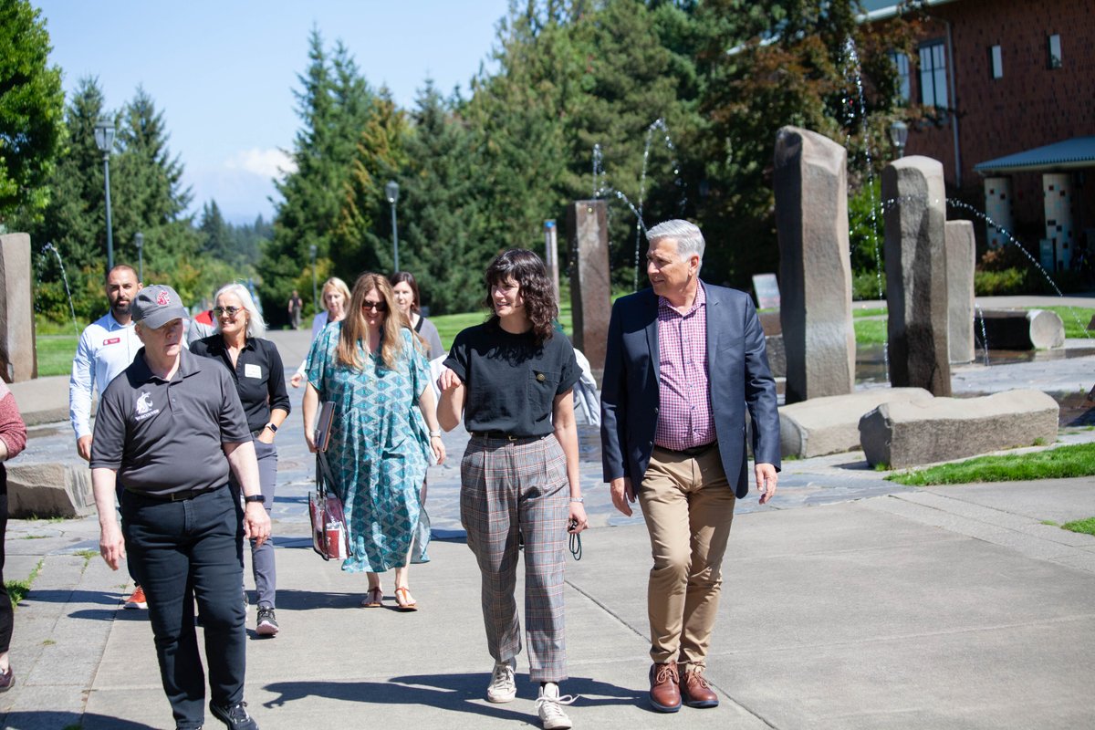 WSUVancouver's tweet photo. We had a wonderful visit yesterday from Congresswoman Marie Gluesenkamp Perez. She took a campus tour and sat down with some of our students for a discussion.
View the rest of the pictures here: https://t.co/ulYa4iBIiw
@enetzhammer @RepMGP
#WSUV #GoVanCougs #VanCoug https://t.co/kTsLeHKef6