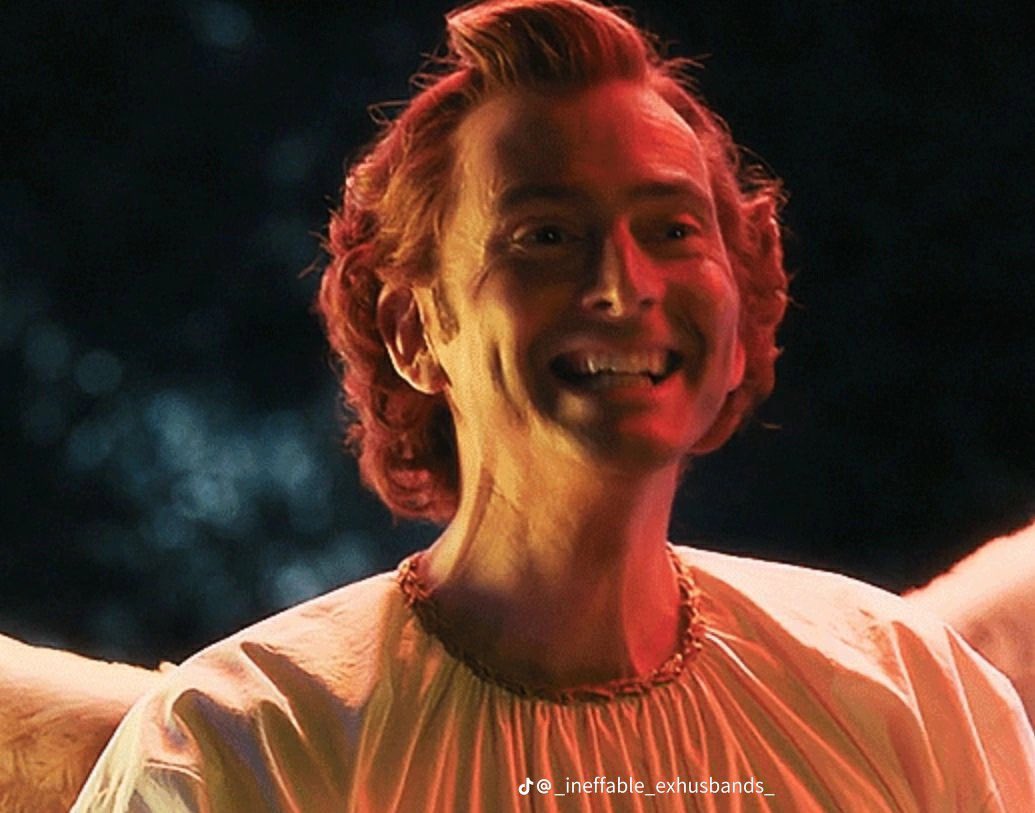 OscarxAnxiety's tweet photo. I was in philosophy class and my teacher said, “ Philosophy lead many to death just for asking questions” I almost started crying in class istg. SHE DIDNT DESERVE THAT😭😭😭 #GoodOmens #ImayHaveAProblem https://t.co/lAsOrhbG3z