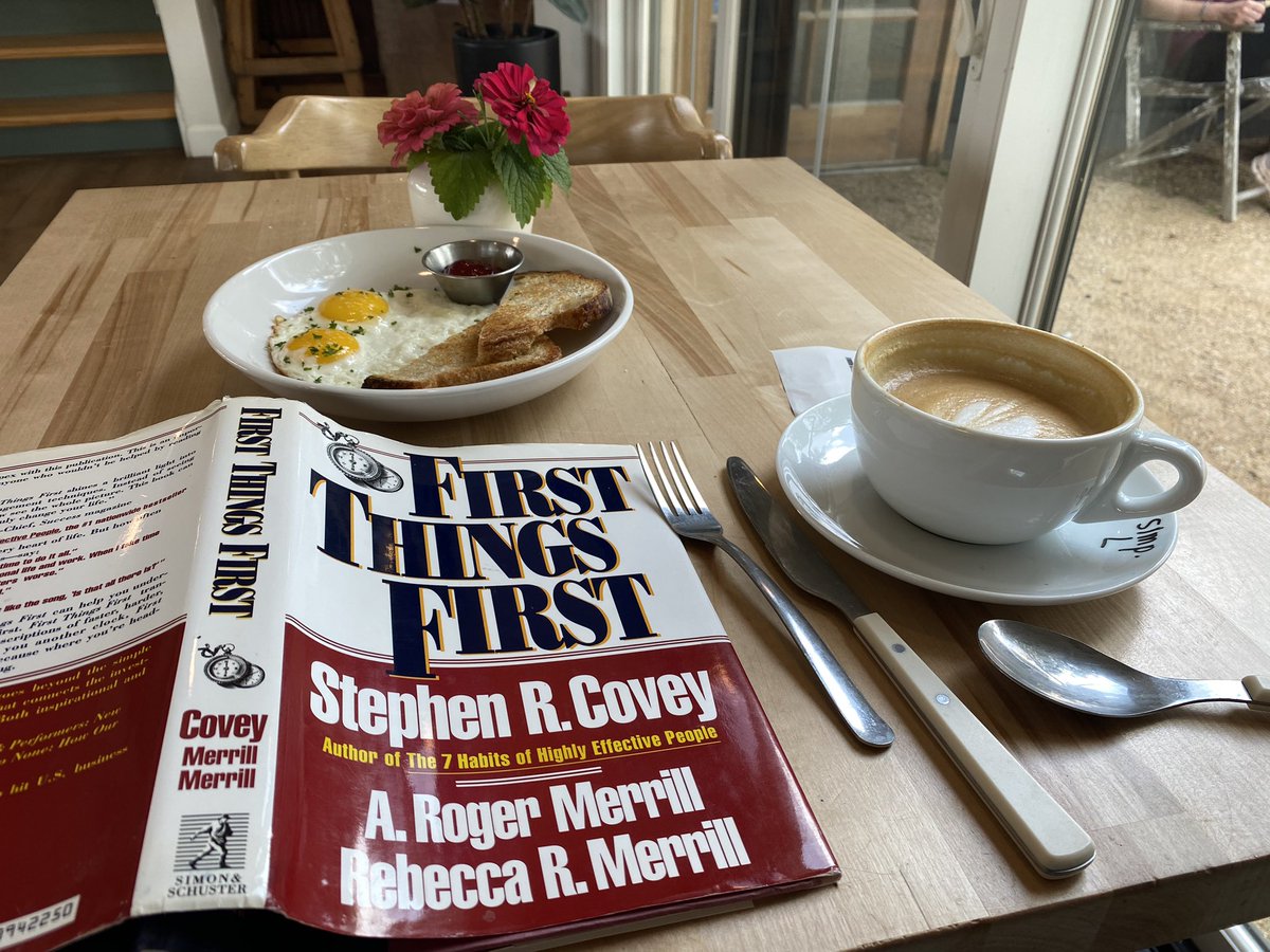 beckybertram's tweet photo. Picking up an “oldie but goodie.” It’s not about productivity, efficiency and control but about choosing what you value in life and embracing people and experiences, not placing tasks and goals above them. Great reminder! #BeckyBLovesBooks #TimeManagement #FirstThingsFirst https://t.co/Fp6ptziJ0L