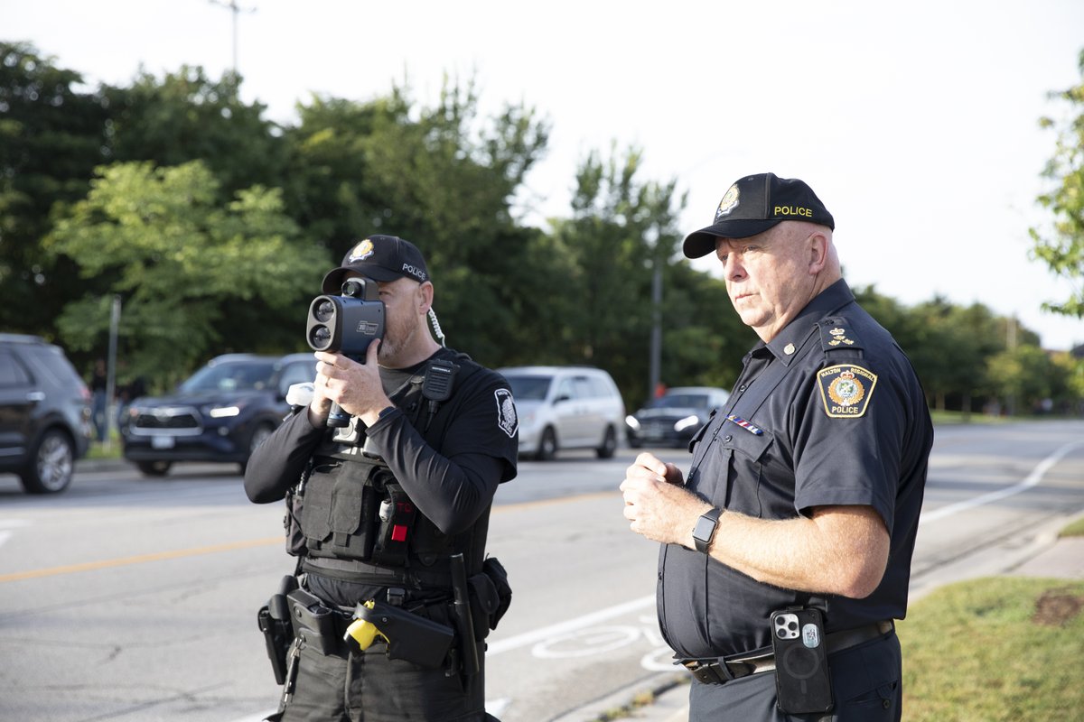 HaltonPolice's tweet image. It&apos;s day 2 of the school year! You may have noticed us out and about this morning ensuring you’re practicing the ABC’s of safe driving – Always Be Cautious. Remember to slow down, watch for community safety zones, and obey all traffic laws! #SafeStart