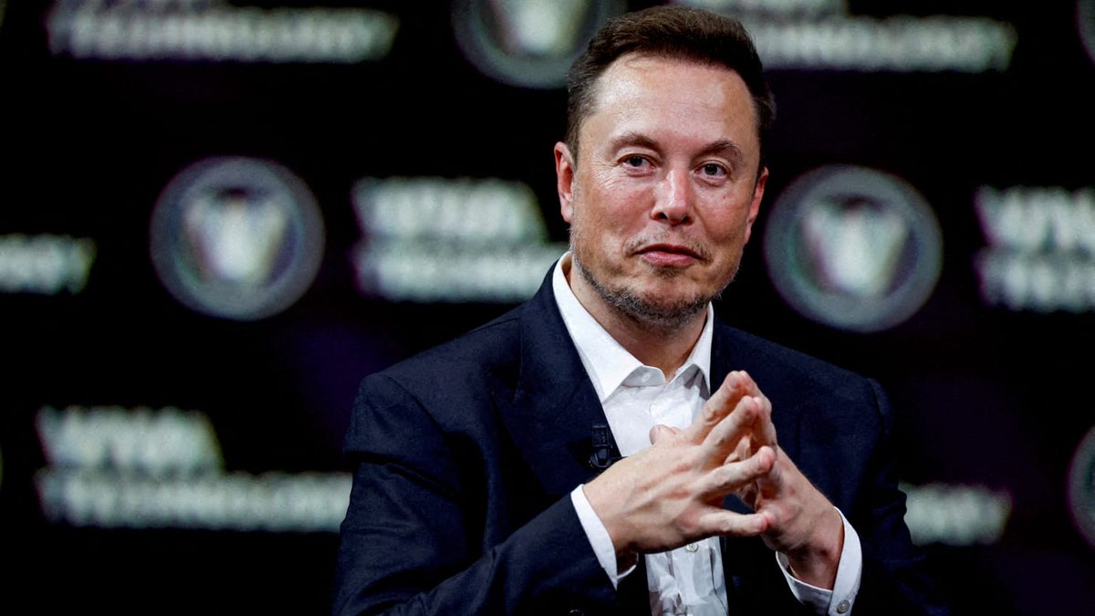Politics_PR's tweet photo. Musk Secretly Used Starlink to Foil Ukrainian Drone Attack on Russian Ships: Report https://t.co/l46mu4senV https://t.co/2NyOxl1ljt