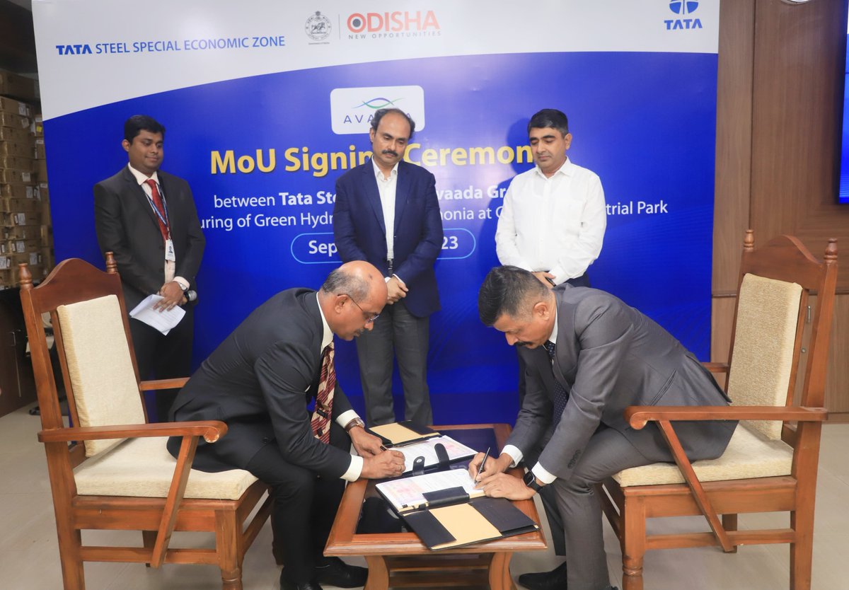 We are thrilled to announce that Tata Steel Special Economic Zone (TSSEZL) has signed a Memorandum of Understanding (MOU) with Avaada Group for manufacturing of #Green_Hydrogen & #Green_Ammonia at Gopalpur Industrial Park.

#TSSEZL #GIP #FindAmazingPossibilities  #investment