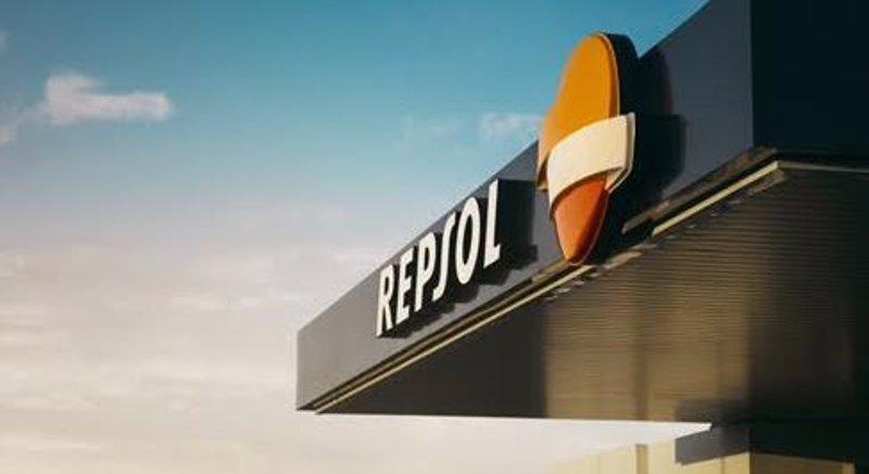 Savanna_Trading's tweet photo. ÚLTIMA HORA |🚨
Repsol compra la firma de energías renovables ConnectGen por 715 millones. Pertenecía al fondo estadounidense Quantum Capital Group.

#Repsol #connectgen https://t.co/L6jyiMMNv4
