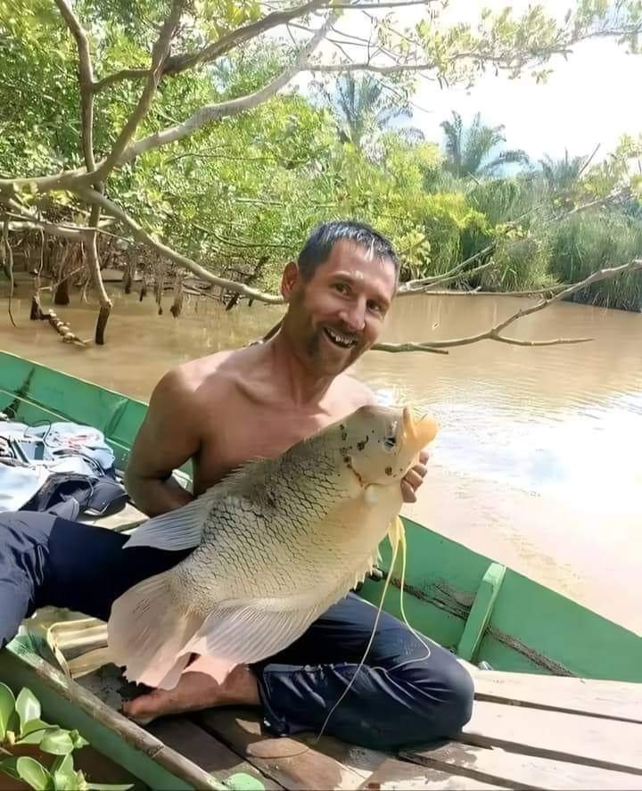 merecidas vacaciones capitan disfrutando de una buena pesca
