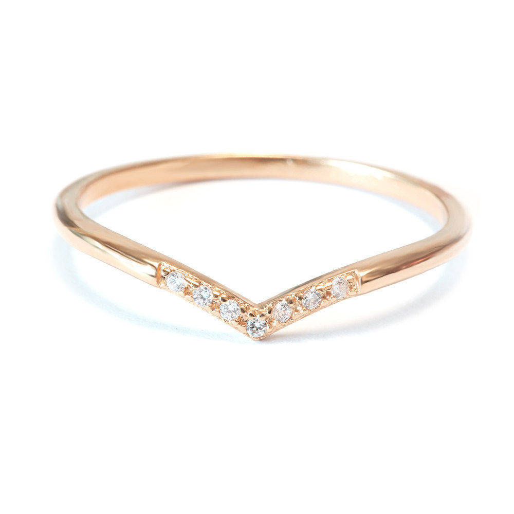 SillyShiny's tweet image. Unmissable! Check out this V7 Mini Chevron Diamond Wedding Band ♥ .
sillyshiny.com/products/v7-mi…
#shesaidyes #DiamondStacking