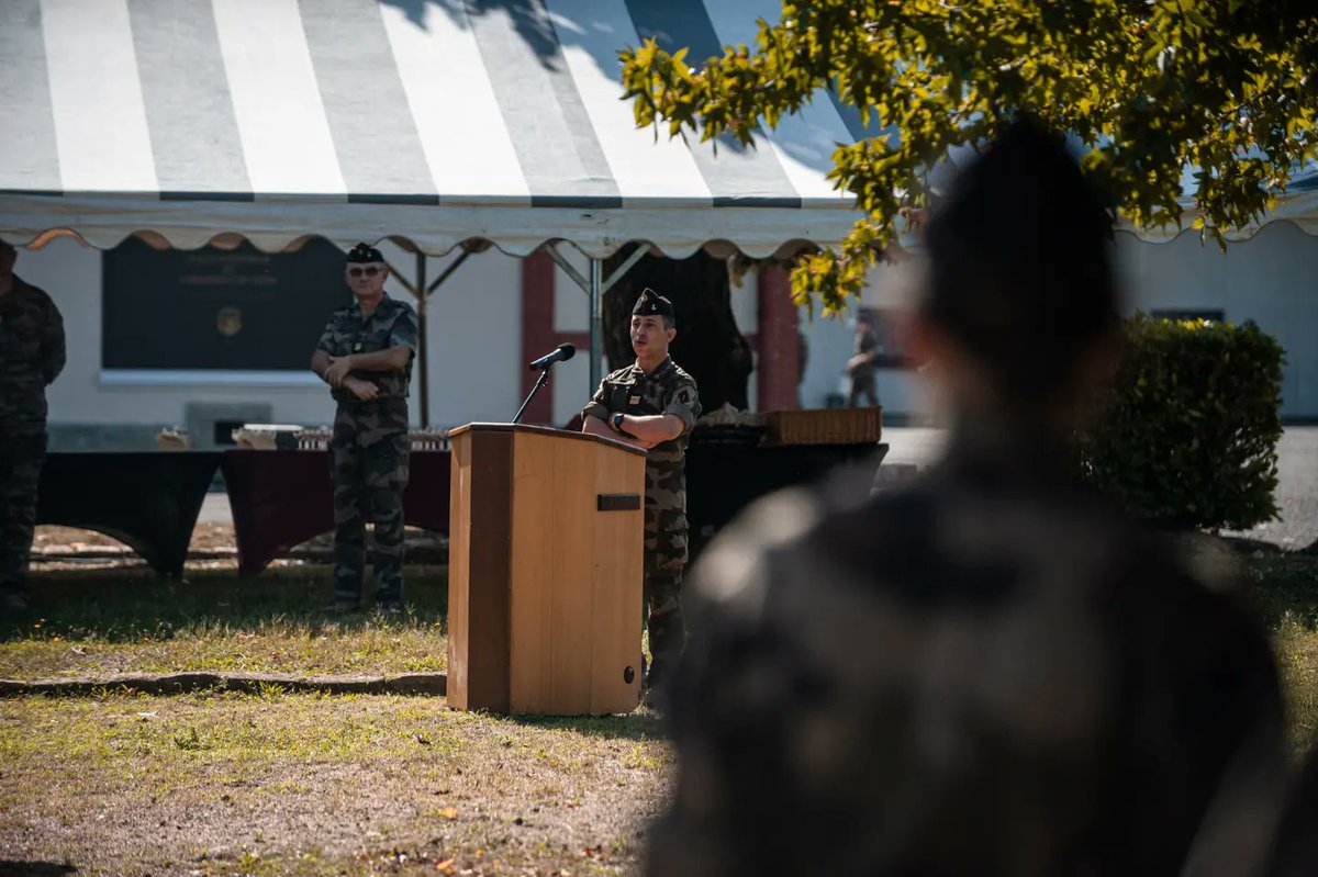 6_e_rg's tweet image. ⚓️ Commémorations des combats de #Bazeilles : le culte de la mission et l’esprit de sacrifice.   
Honoration de la mémoire des sapeurs de Marine tombés pour la France en opérations, pour le dernier d’entre eux, l’adjudant-chef Nicolas Latourte🇫🇷 
@troupesdemarine #armeedeterre