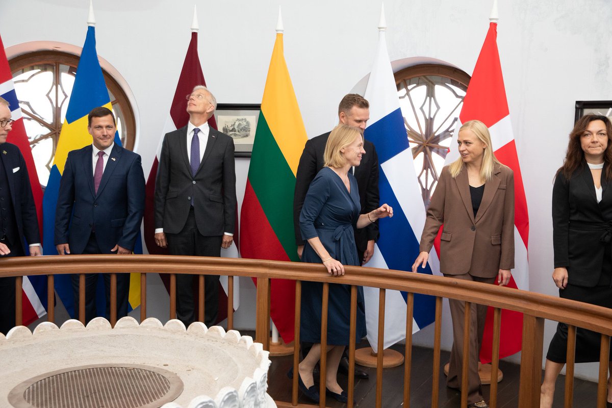 Just closed the Nordic and Baltic Foreign Ministers’ meeting in the beautiful cities of Riga and Cēsis in Latvia. Ever closer NB8 dialogue and cooperation continue in fields such as security policy, energy security, UN affairs and facing hybrid threats. 🇫🇮🇪🇪🇸🇪🇱🇻🇳🇴🇱🇹🇩🇰🇮🇸