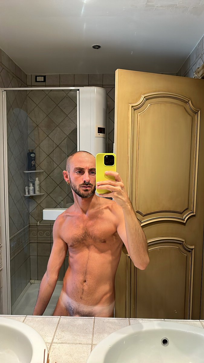 L' E L F O N A N O (@pisuilnano) on Twitter photo 