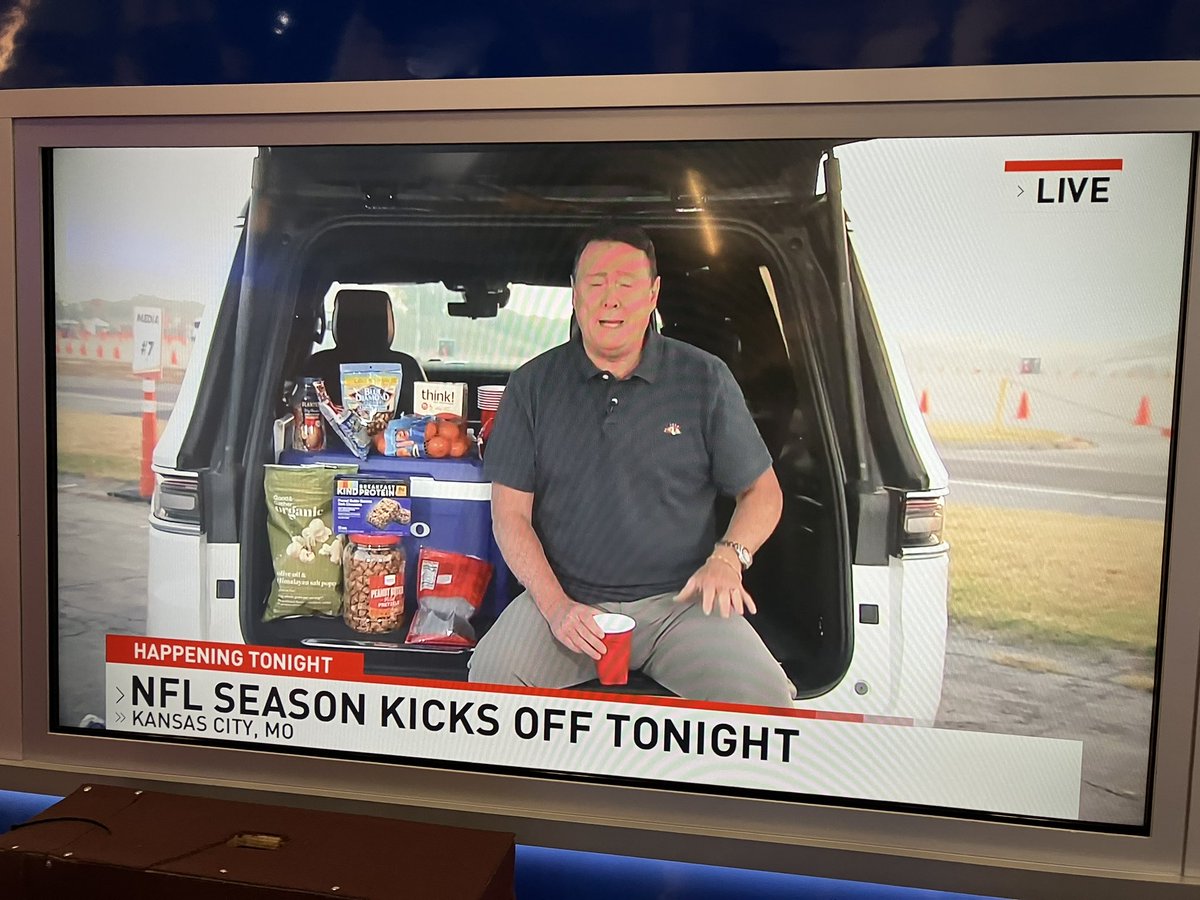 Evan Schreiber tweet media