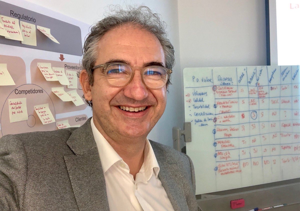 El fracaso permite volver a empezar de un modo más inteligente.

Se aprende de él, asumiendo la responsabilidad y planteando nuevos pasos de forma distinta.

Hoy trabajando con un equipo. Y es que la intuición, por evidente que parezca, no puede sustituir la reflexión estratégica