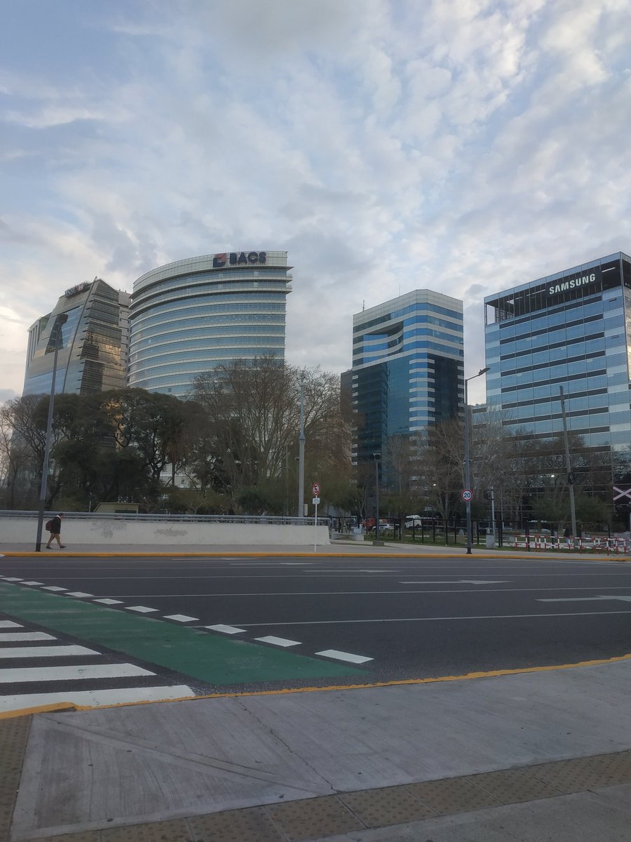 perbea123's tweet image. Buenos días Estrella  y a toda la #PiñaDigital por aquí , al otro lado del charco con gestiones y más cosas.