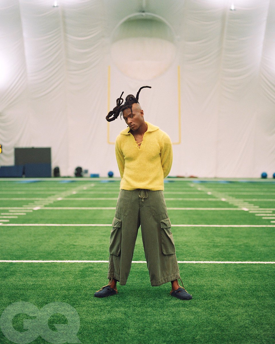 At 31, with a new team and a revamped regimen, the all-decade wide receiver, @DeAndreHopkins, is ready to remind the league of his greatness: gq.mn/FUEmu5a