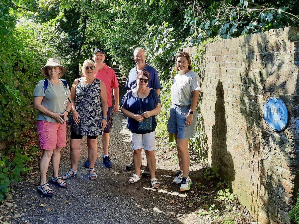 Lots of hot topics discussed on our very hot Walk while you Work today.  Super to share challenges and ideas around business reviews, resilience and motivations with a friendly and supportive group of people and lots of useful thoughts to take forward. #networking #netwalking