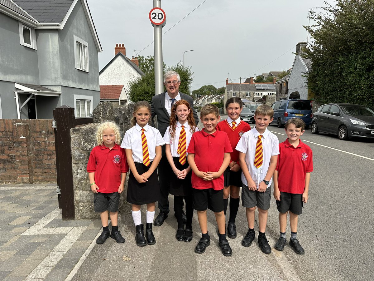 Eluned Morgan tweet media