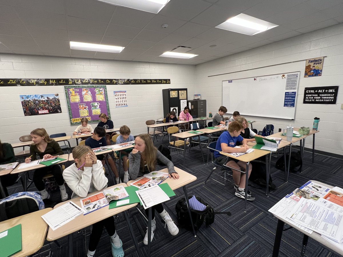 MrBBectel's tweet photo. Paired reading and discussions using nonfiction articles.
#glms #glmsbectel #glmsela https://t.co/8VfDNo1SpQ