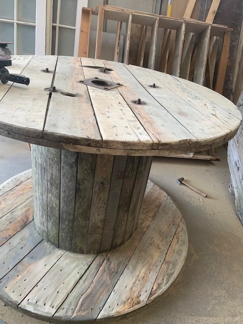 WoodSaints's tweet photo. We have these 2 very large cable reels for sale which we have sanded down
Perfect for an outdoor garden table or event displays 📷
£80 each
#cablereels #cablereeltable #woodworking #asanwoodsaints #recycledwood #wolverhampton  #teamworkmakesdreamwork #diy #staffskills #cablereel https://t.co/ZQb0I8VC8I