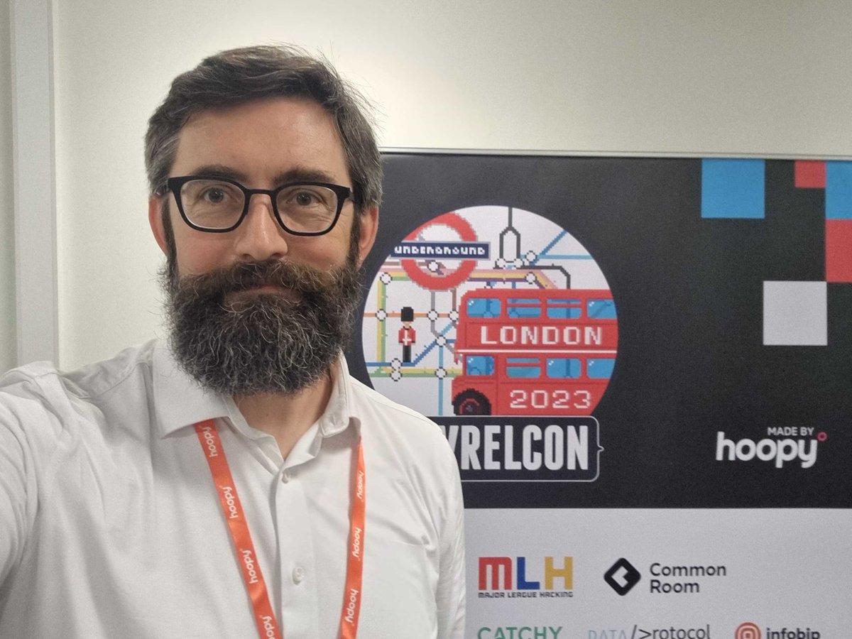 Meet @kvantomme at @devrelcon in London & join the global #DevRel community. 

Great schedule with topics like #accessible #docs, building internal alignment, creating high-impact devrel programs, etc.

Want to drink a coffee with Kristof? Ping him directly :)

#developersuccess