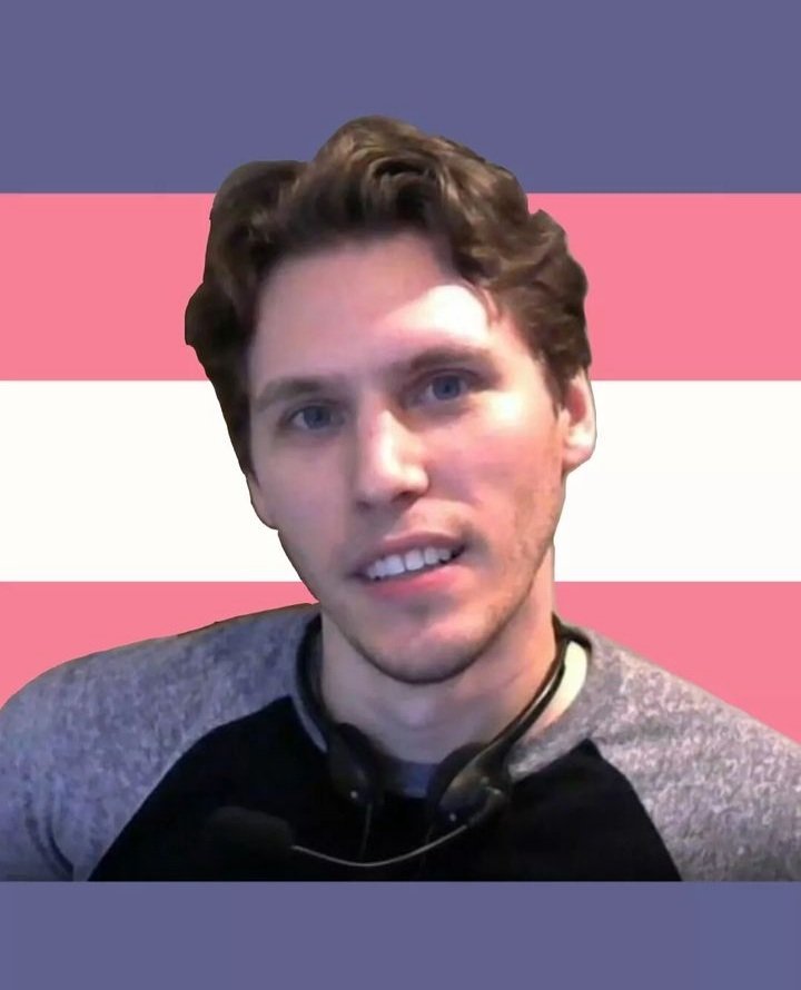 getprideflagged's tweet photo. I'm not even captioning this one https://t.co/GwMPAHYmcX