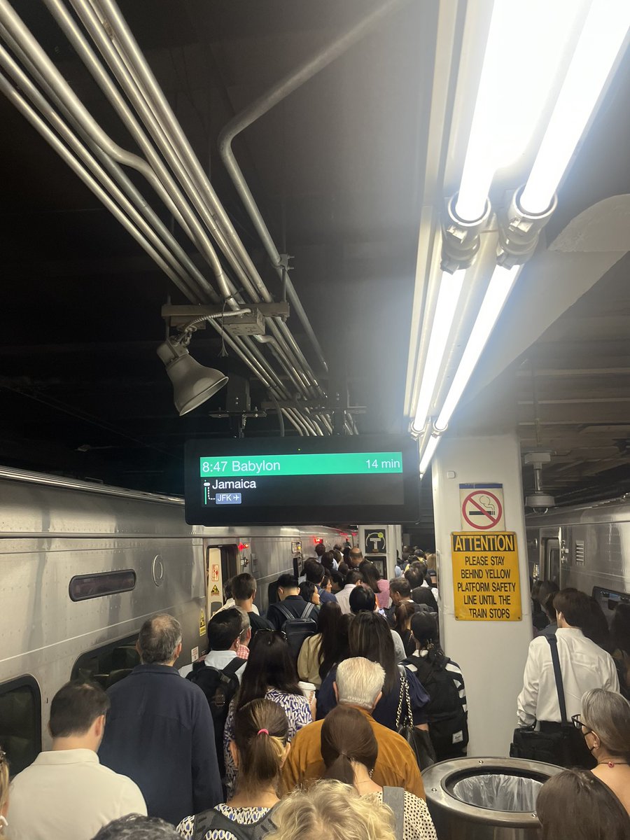 cusycusy's tweet photo. @MTA Penn station is a damn mess! Clean it up! https://t.co/Xh3cmj3jP6