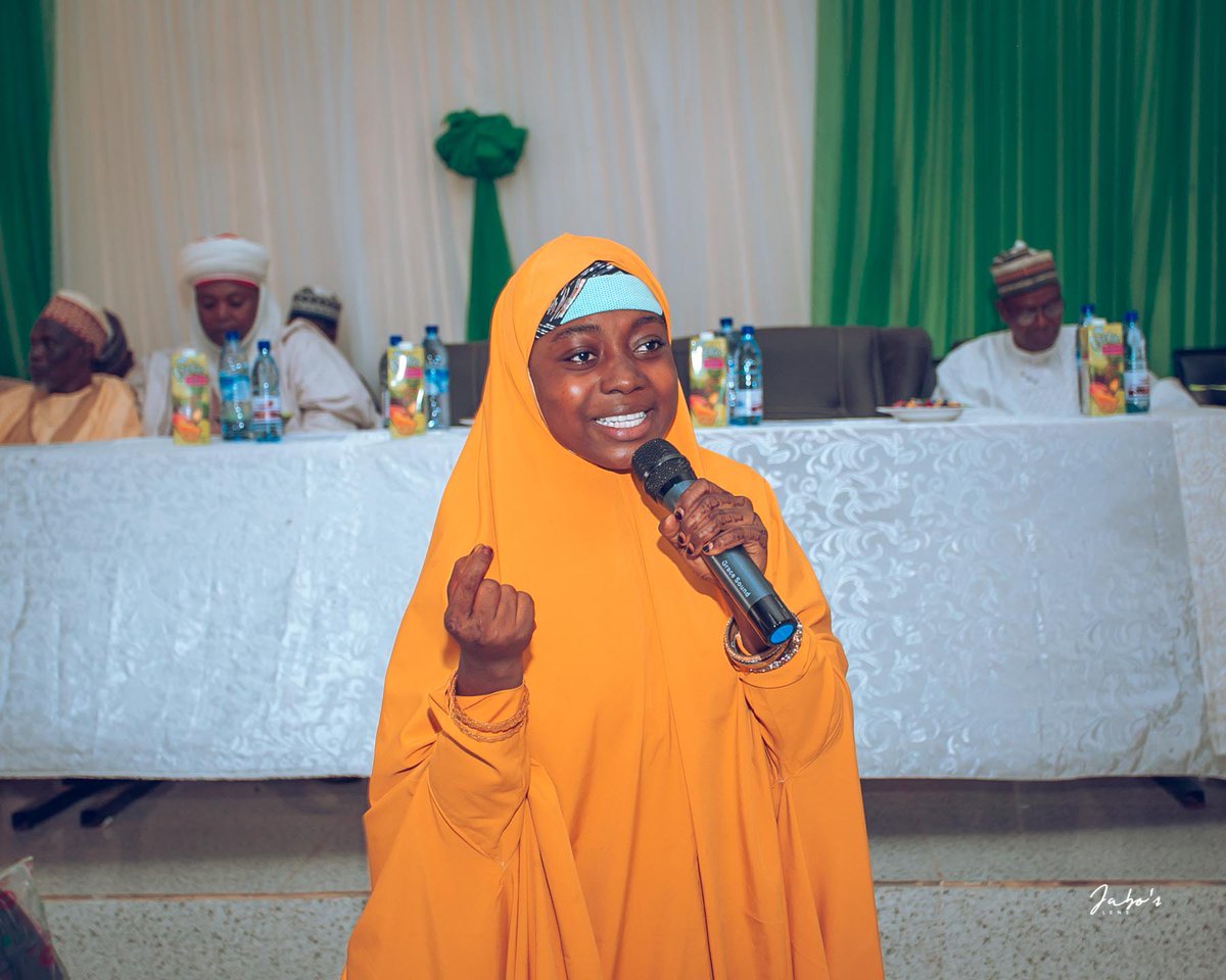 _kingskot's tweet photo. We at @_c_a_l_f_ on the International Hausa Day on 27th August, 023 had a wonderful dance performance by a children and Hausa debate by High School Female students. Follow us @_c_a_l_f_ (Caliphate Arts And Literary Forum). https://t.co/A0WLTMPlhZ