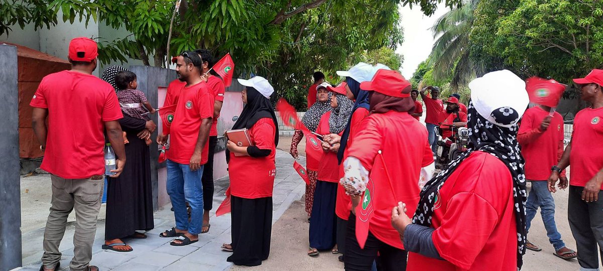 📍M.Mulah

 Happening now !
Door to door at Meem Mulah 

#QasimAmeen2023 
#HaaskandaalaaHamajeheyne 
#QaumeeCandidate