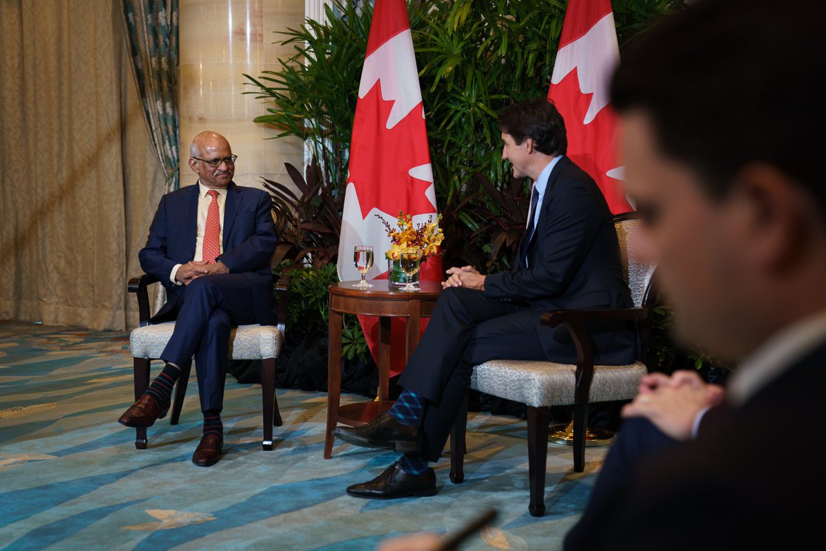 JustinTrudeau's tweet photo. This afternoon in Singapore, @Mary_Ng and I sat down with officials from @Temasek, @GICSingapore, @Agrocorp, and @GlobalPSA. We’ll keep promoting Canadian exports around the world, and we’ll continue to position Canada as a destination of choice for investment opportunities. https://t.co/J4FakY3VKT