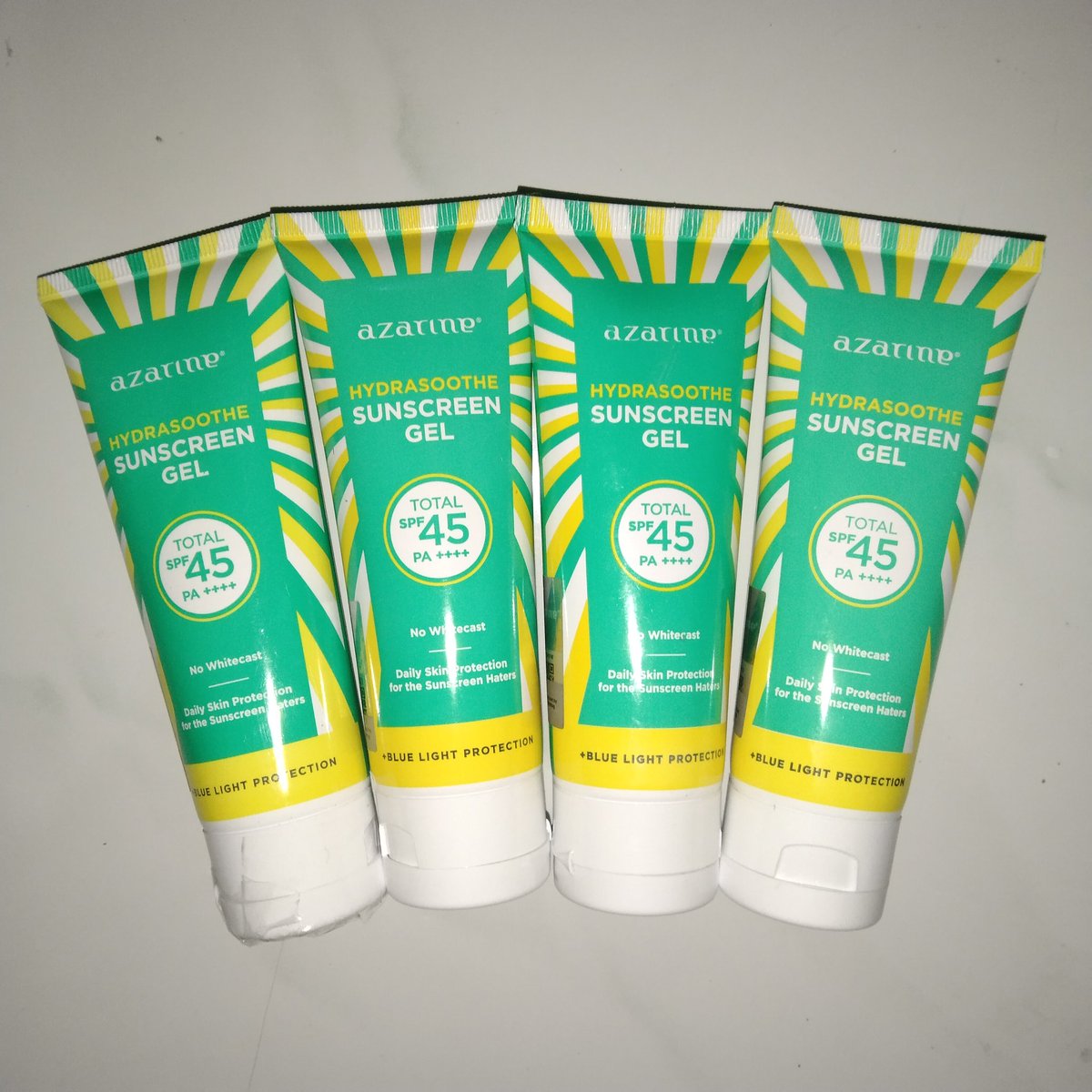 marleestuff's tweet photo. WTS - want to sell Sunscreen Azarine Hydrasoothe SPF 45 PA ++++ [NEW]

📍Bogor, Ina
💸 47.000 (belum termasuk discount 2.000 follow toko + live)
✅ Packing + Admin oren
✅ Gratis ongkir xtra
✅ Ready stock

tags. wts wtb sunscreen azarine ijo murah #zonauangᅠ https://t.co/oyKaw1dLAT