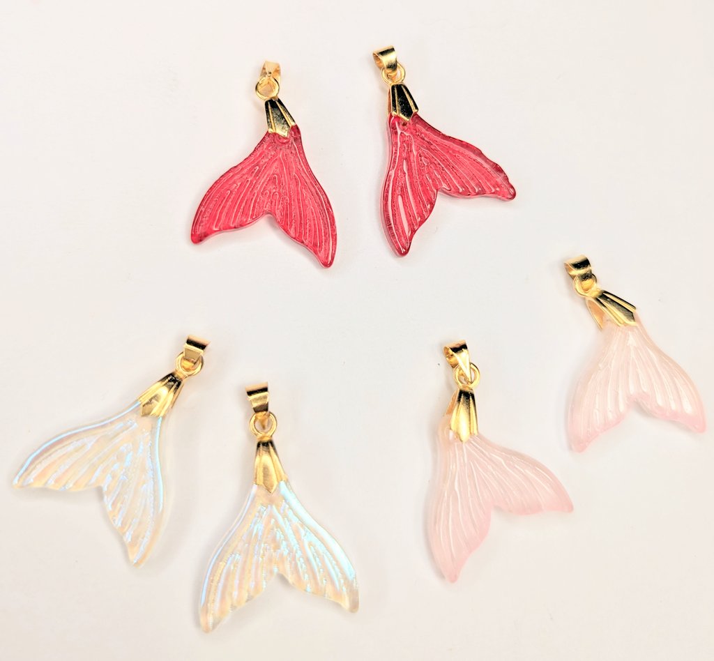 Cololo_info566's tweet photo. 新入荷のペンダントトップ
可愛い…✨🥹💖✨

 #ハンドメイド 
 #ビーズ https://t.co/GMR9vcIcjC