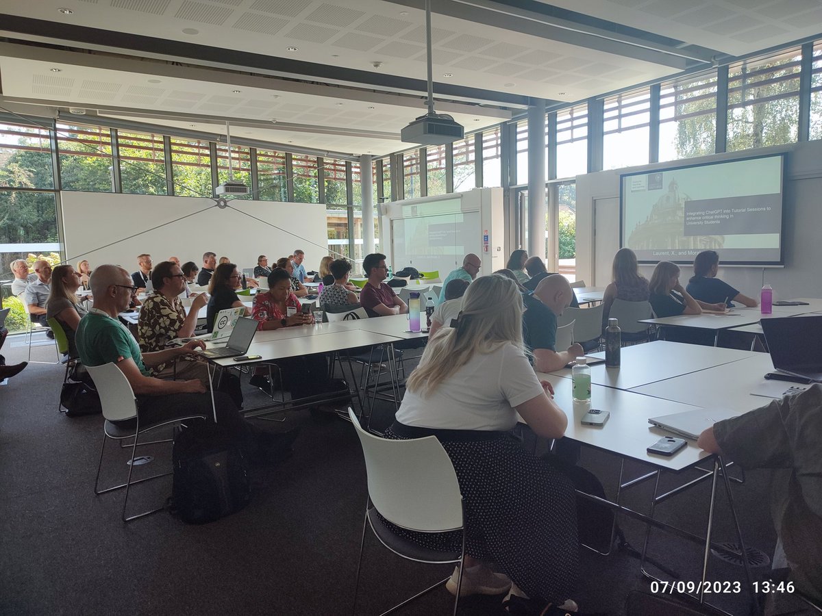 #alt23 <a href="/CTLOxford/">Centre for Teaching and Learning</a> colleagues Xavier and <a href="/drsandramorales/">Sandra Morales</a> are talking about their work on how to integrate AI to enhance critical thinking.