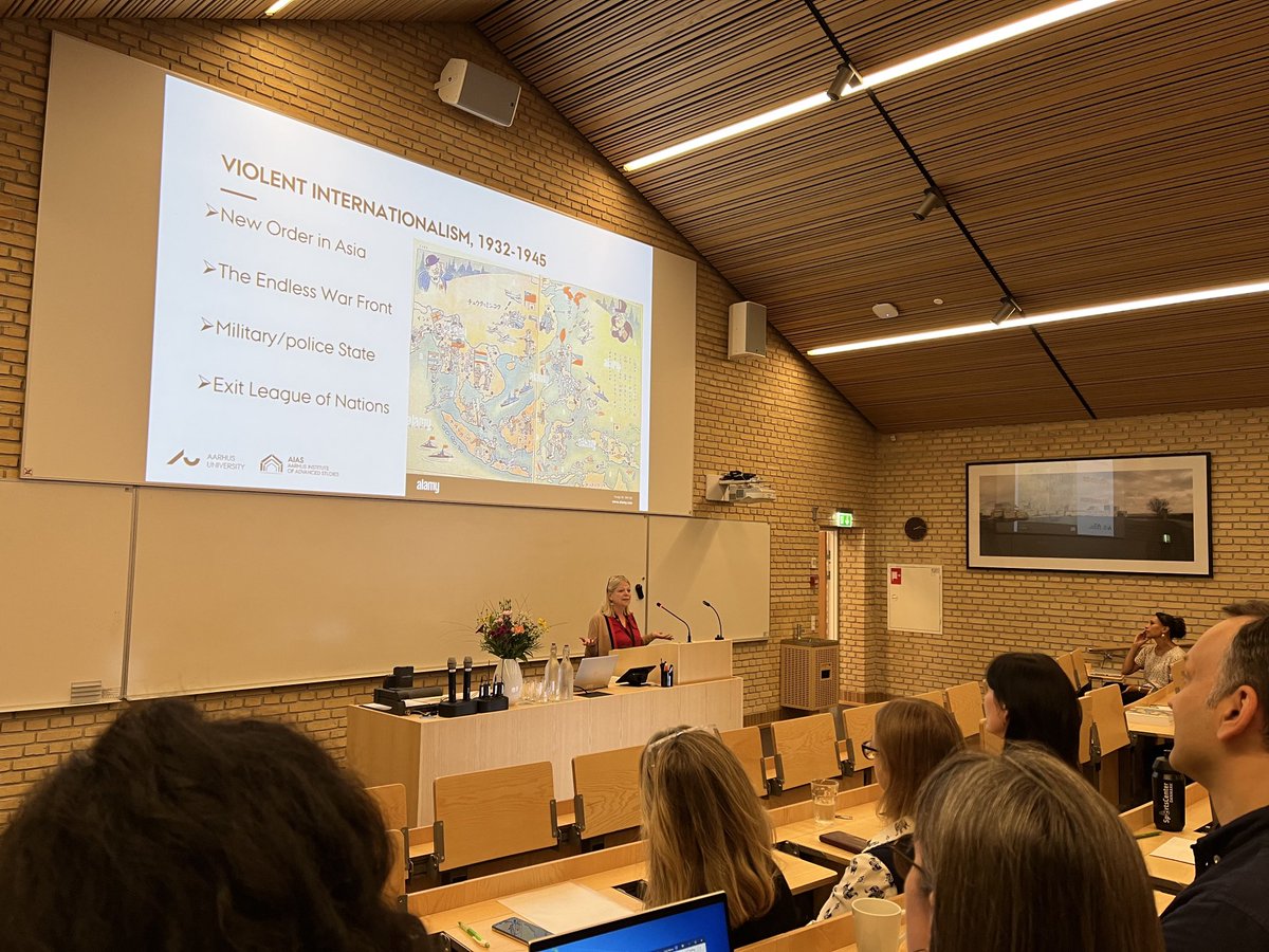 Aarhus Institute of Advanced Studies tweet media