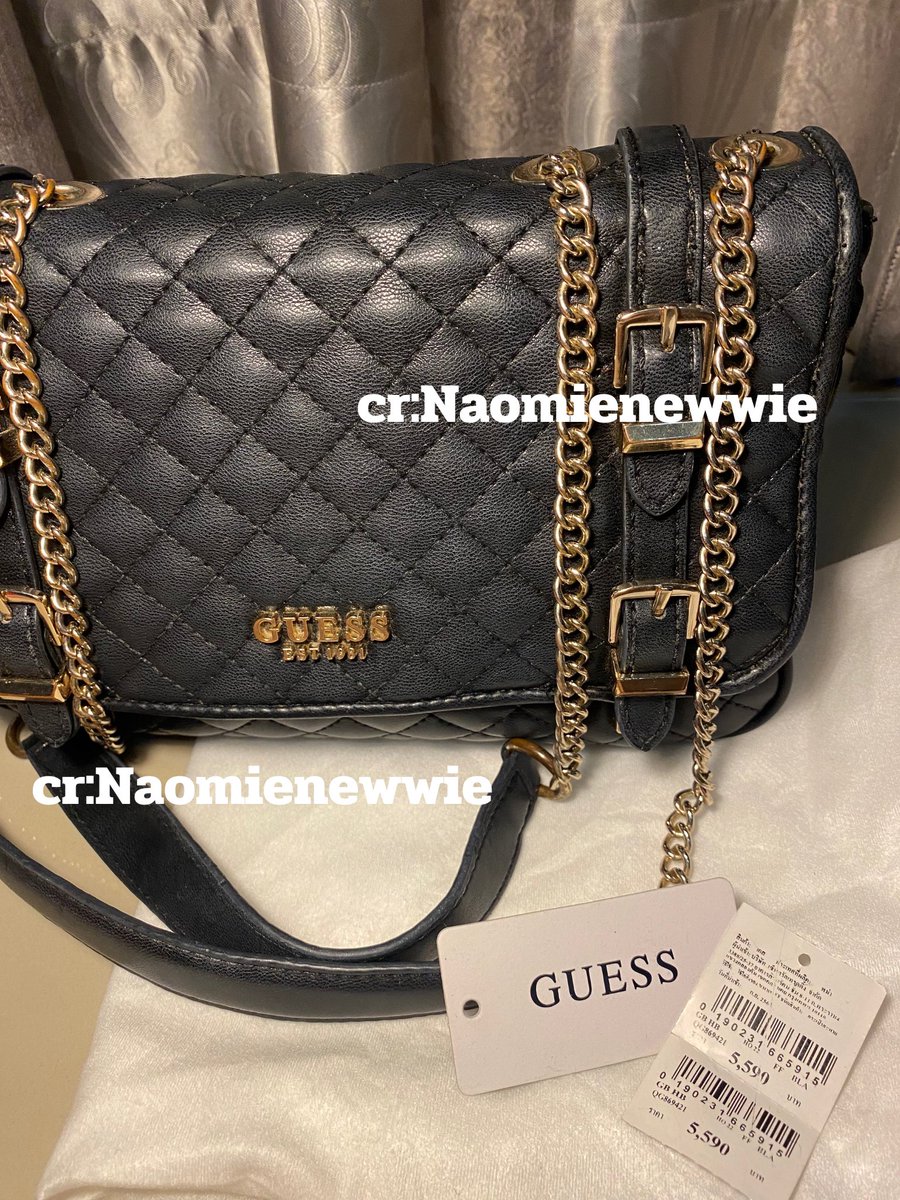 draculaula2hand's tweet photo. อุปกรณ์ครบ guess ซื้อมา ราคาป้าย 5,590 ของเเท้ ส่งต่อ ราคา 2,000 บาท ⭐️🎀 https://t.co/zazGF5DZot