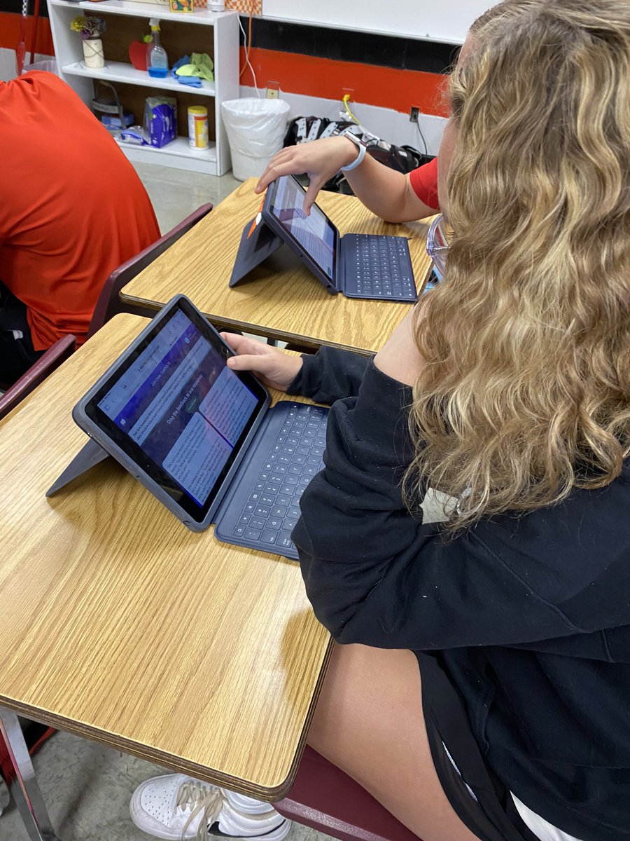 ‼️New Fav Tech Tool Alert‼️ myshortanswer.com is FREE ✅, engaging✅, and provides students with fast peer-feedback ✅